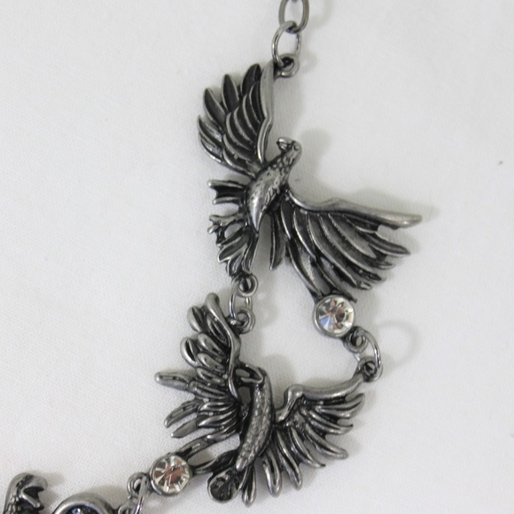 Gothic Renaissance Medieval Raven Bird Necklace - Picture 4 of 8